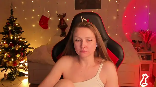 desperatehousewife   online show from January 11, 2025, 12:29 pm