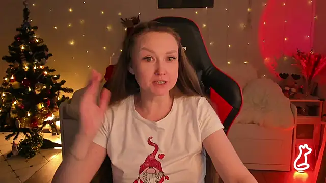 desperatehousewife   online show from January 13, 2025, 9:41 am