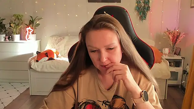 desperatehousewife   online show from January 31, 2025, 10:42 am