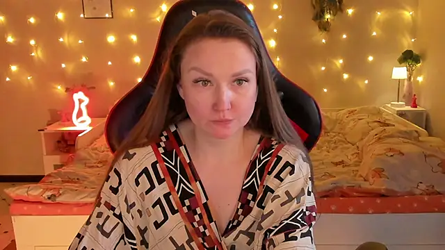 desperatehousewife   online show from April 30, 2026, 3:35 am