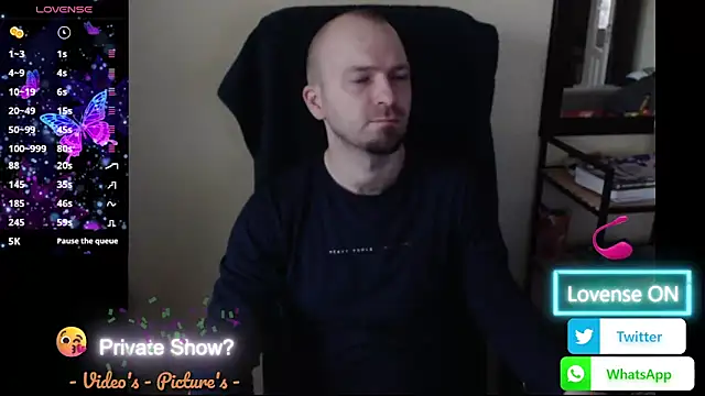 Snapshot of RealManHaveHairy chatting on May 22, 2026, 5:51 pm RealManHaveHairy online show from May 22, 2026, 5:51 pm