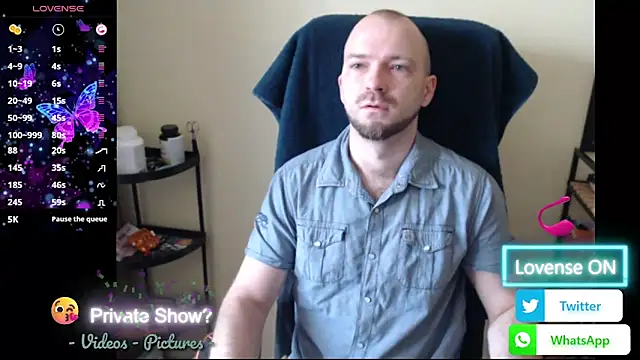 Snapshot of RealManHaveHairy chatting on June 5, 2026, 4:19 am RealManHaveHairy online show from June 5, 2026, 4:19 am