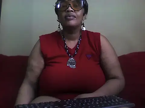 Snapshot of SexxyBoob chatting on September 20, 2025, 6:25 am SexxyBoob online show from September 20, 2025, 6:25 am