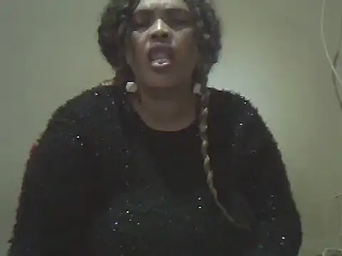 Snapshot of SexxyBoob chatting on July 15, 2026, 5:29 pm SexxyBoob online show from July 15, 2026, 5:29 pm