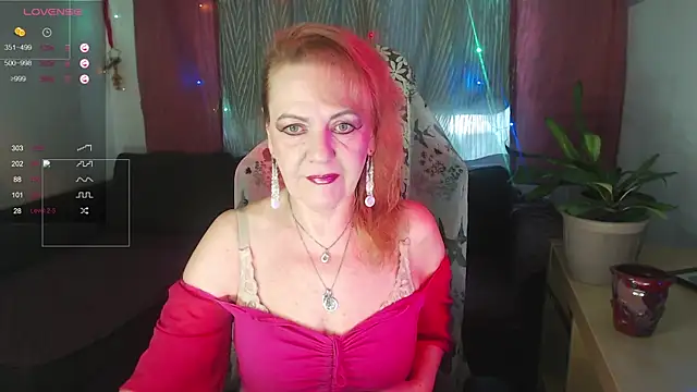 Snapshot of Liset_Monro chatting on May 14, 2026, 5:14 am Liset Monro online show from May 14, 2026, 5:14 am