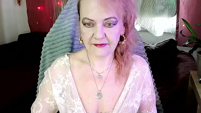 Snapshot of Liset_Monro chatting on June 4, 2026, 5:02 am Liset Monro online show from June 4, 2026, 5:02 am