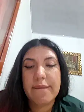 Sophie-hatter online show from June 9, 2026, 12:11 am