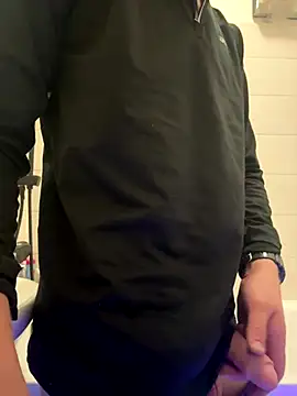 czruz online show from October 7, 2025, 12:41 am