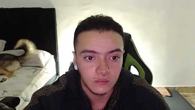 male pussy online show from February 13, 2026, 11:45 pm