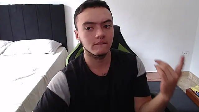 male pussy online show from February 15, 2026, 7:32 pm