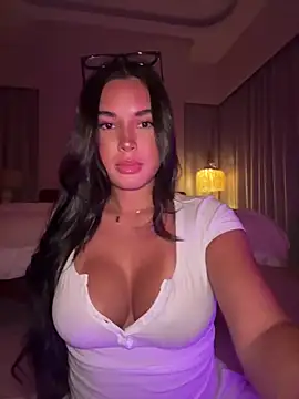 Lizhush  online show from March 12, 2026, 3:51 pm