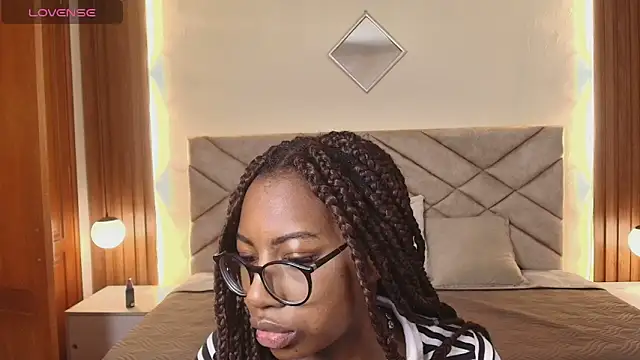 Raquel jones online show from April 29, 2026, 1:37 pm