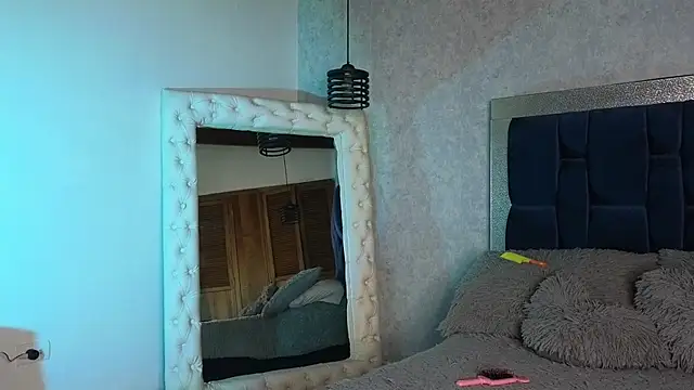 Snapshot of SaraWilliamss_ chatting on December 5, 2024, 1:06 pm SaraWilliamss online show from December 5, 2024, 1:06 pm