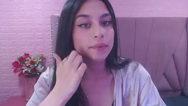 Snapshot of MelodySweett chatting on December 19, 2024, 7:07 am MelodySweett online show from December 19, 2024, 7:07 am