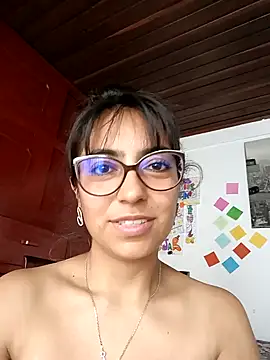 Snapshot of Isabellaa22_1 chatting on December 5, 2024, 7:28 pm Isabellaa22 1 online show from December 5, 2024, 7:28 pm