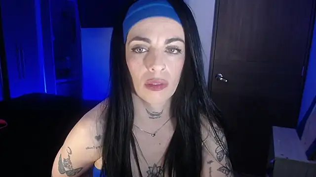 violett honney online show from June 18, 2026, 12:44 am