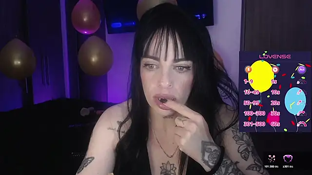 violett honney online show from July 22, 2026, 1:52 am
