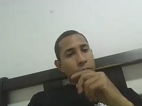 Snapshot of hot_mechanic chatting on April 27, 2026, 5:16 am hot mechanic online show from April 27, 2026, 5:16 am