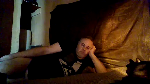 Nightshade7712 online show from October 10, 2025, 10:42 pm