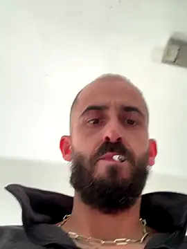 Gigolo profissional online show from November 2, 2025, 9:44 am