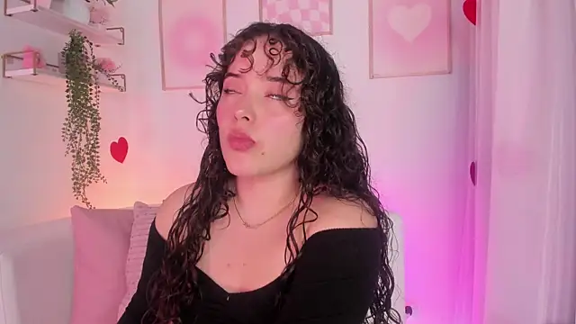 Snapshot of Aurora_aaa chatting on February 17, 2025, 9:08 pm Aurora aaa online show from February 17, 2025, 9:08 pm