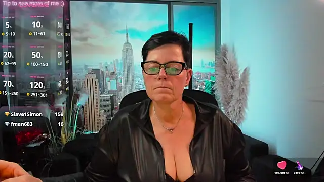 ninarandmann online show from October 10, 2025, 5:23 pm