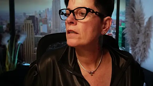 ninarandmann online show from November 20, 2025, 6:29 pm