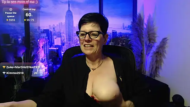 ninarandmann online show from June 4, 2026, 2:56 pm