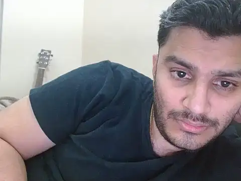 robintoit online show from April 25, 2026, 3:42 pm