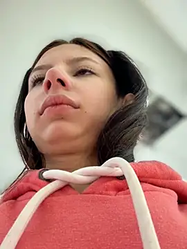 Bonniepark online show from October 27, 2025, 12:42 pm