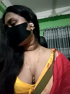 Idhika Paul online show from April 22, 2026, 7:48 pm