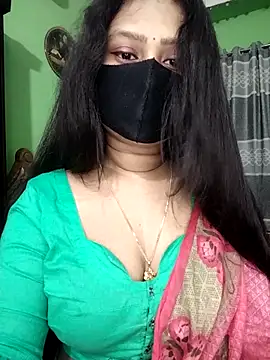Idhika Paul online show from April 28, 2026, 12:53 am