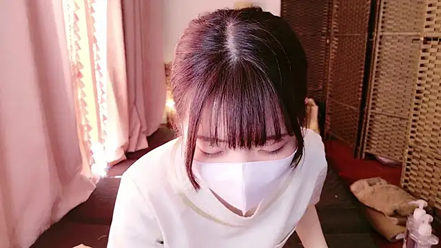 Snapshot of irohani_usagi chatting on January 10, 2025, 12:59 am irohani usagi online show from January 10, 2025, 12:59 am