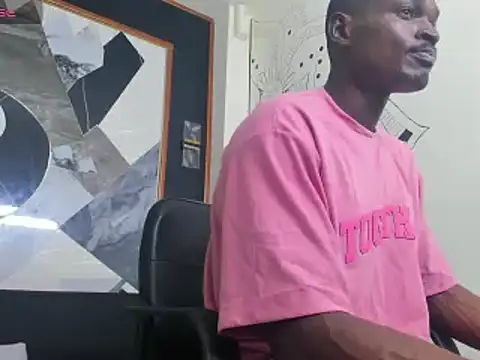 Snapshot of Terrance_z chatting on February 17, 2025, 7:31 pm Terrance z online show from February 17, 2025, 7:31 pm