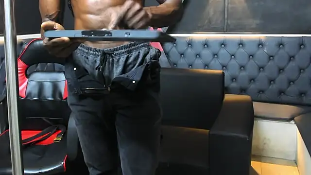 Terrance z online show from December 13, 2025, 7:53 pm