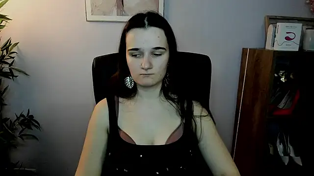 Snapshot of KateDelight chatting on February 16, 2025, 8:22 pm KateDelight online show from February 16, 2025, 8:22 pm