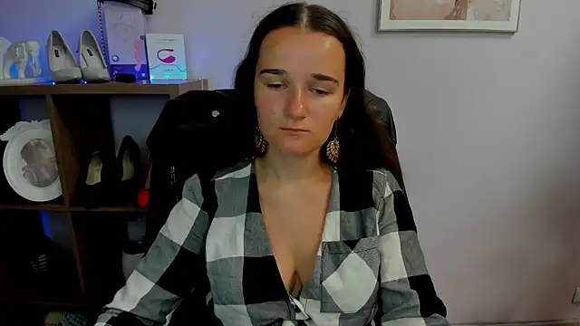 Snapshot of KateDelight chatting on September 14, 2025, 6:34 am KateDelight online show from September 14, 2025, 6:34 am