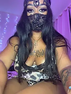 Snapshot of kamila_french chatting on July 25, 2026, 11:02 pm kamila french online show from July 25, 2026, 11:02 pm