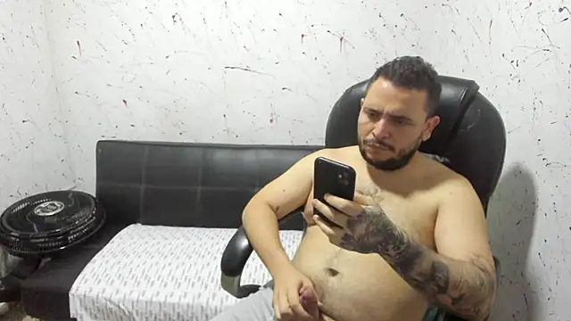 Snapshot of _ace_ventura chatting on October 31, 2025, 2:56 am ace ventura online show from October 31, 2025, 2:56 am