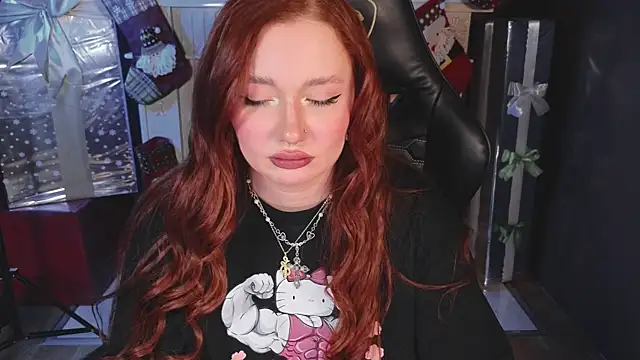 Snapshot of carolina_elf chatting on January 3, 2025, 8:43 am carolina elf online show from January 3, 2025, 8:43 am