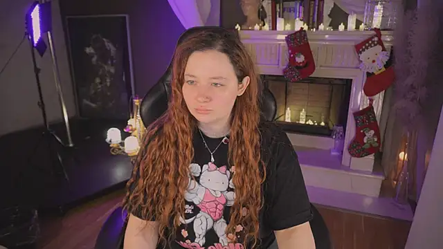 carolina elf online show from December 19, 2025, 5:25 am