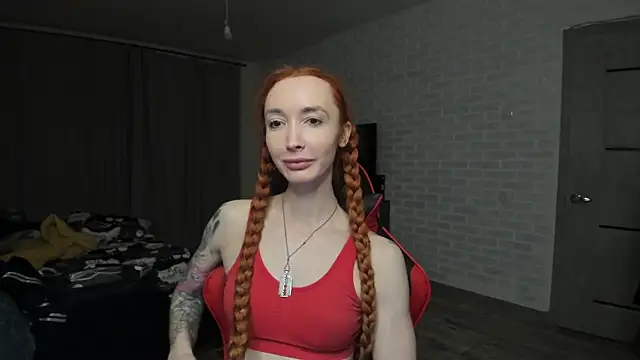 Roxy Silver online show from March 14, 2025, 1:16 am