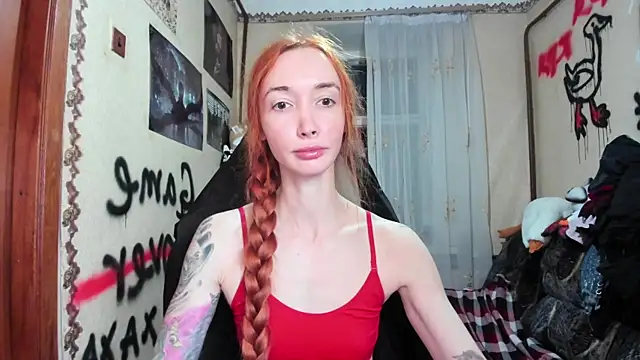 Roxy Silver online show from November 29, 2025, 8:34 pm