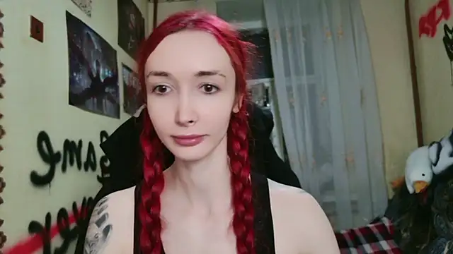Snapshot of Roxy_Silver chatting on June 13, 2026, 8:40 pm Roxy Silver online show from June 13, 2026, 8:40 pm