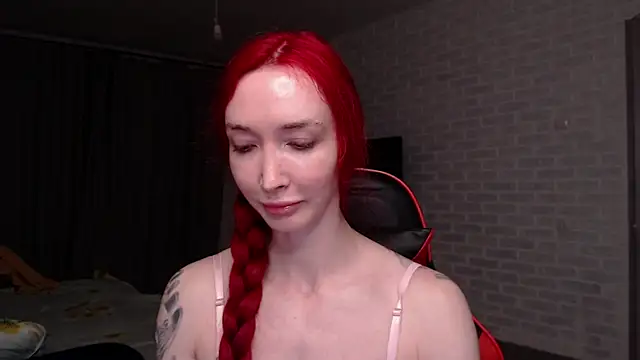 Roxy Silver online show from July 20, 2026, 10:56 pm