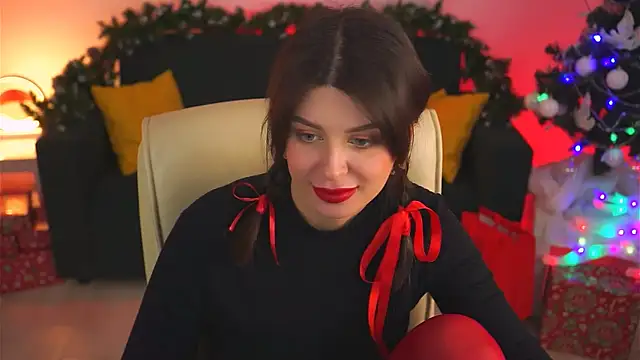 Snapshot of NicoleMun chatting on December 5, 2024, 4:55 pm NicoleMun online show from December 5, 2024, 4:55 pm