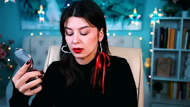 Snapshot of NicoleMun chatting on December 29, 2024, 8:55 am NicoleMun online show from December 29, 2024, 8:55 am