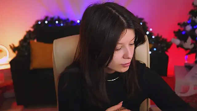 Snapshot of NicoleMun chatting on January 19, 2025, 6:31 am NicoleMun online show from January 19, 2025, 6:31 am