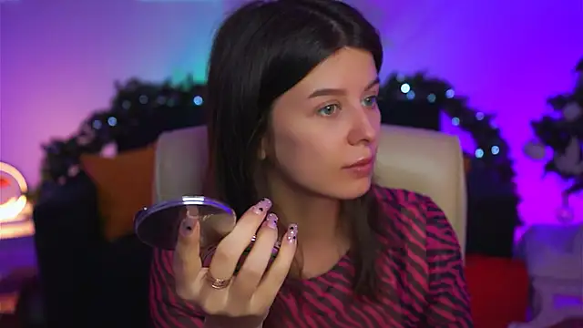 Snapshot of NicoleMun chatting on January 26, 2025, 5:23 am NicoleMun online show from January 26, 2025, 5:23 am