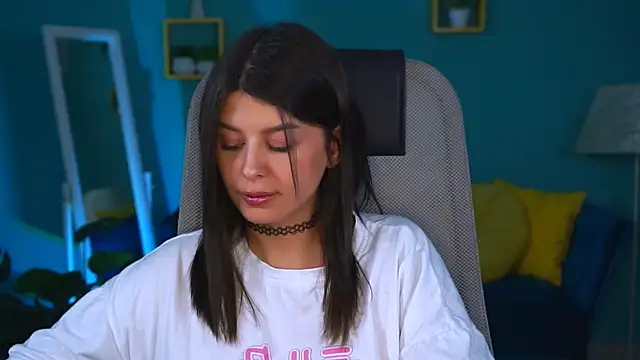 Snapshot of NicoleMun chatting on February 4, 2025, 3:26 pm NicoleMun online show from February 4, 2025, 3:26 pm